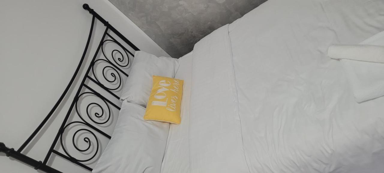 Andi 2-Apartament Băile Herculane المظهر الخارجي الصورة